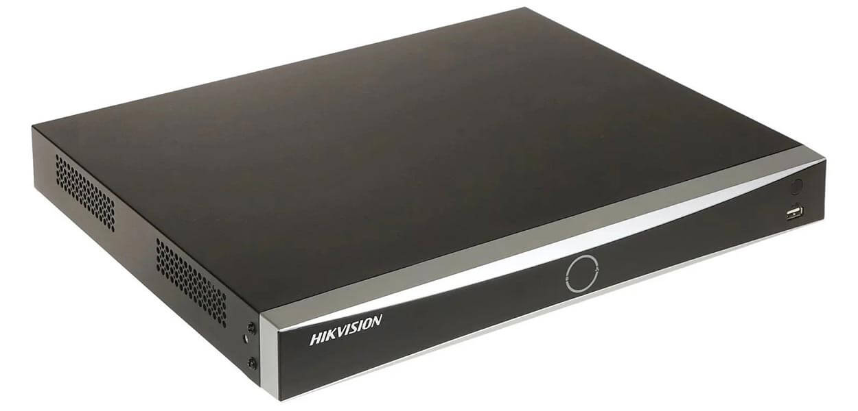 Hikvision DS-7608NXI-K2 – когато сигурността мисли вместо вас