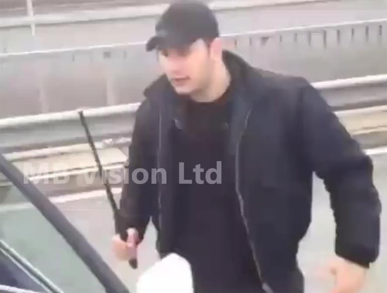 Пребиха с палки мъж в София
